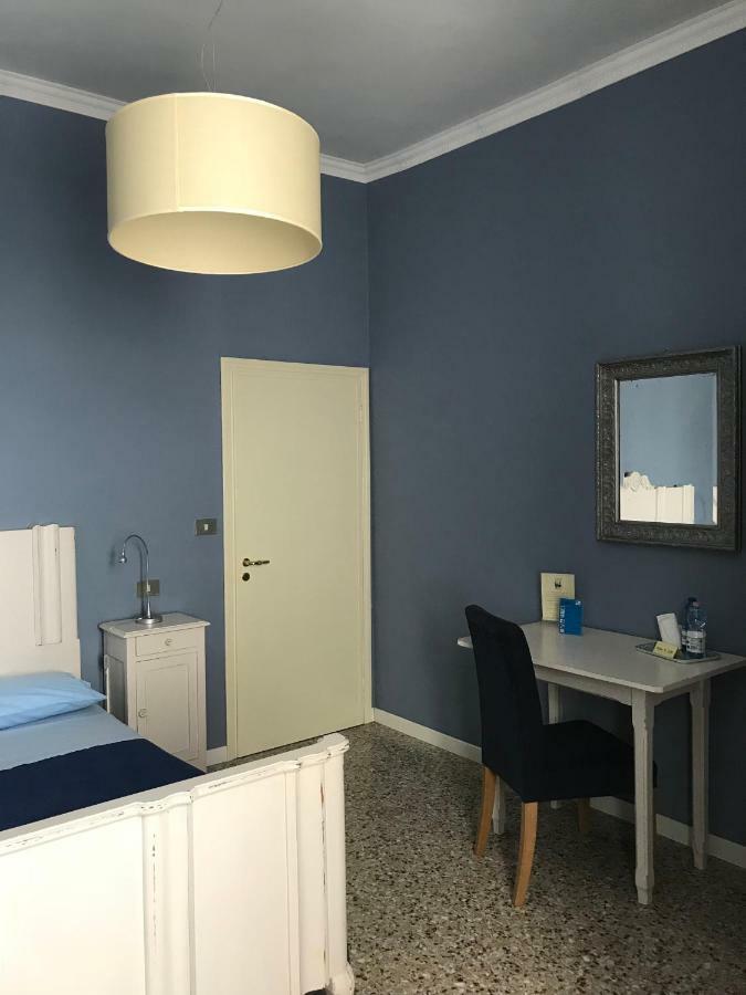 Bed and Breakfast La Sosta Fuori Stazione Brescello Exterior foto